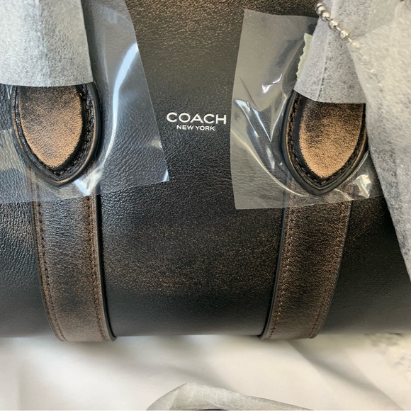 Coach Loved Leather Compass 25 Duffle Bag Black Tan Zip Top Detachable Strap NWT - Picture 13 of 16